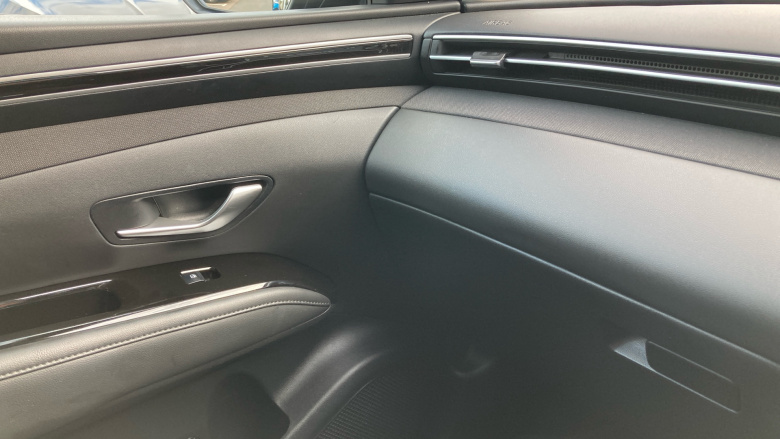 Hyundai TUCSON 1.6 TGDi SE Connect 5dr 2WD Petrol Estate